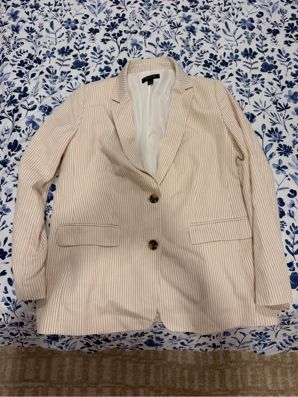 Women’s Ann Taylor Blazer